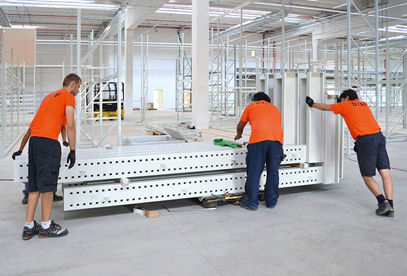 Dietro le quinte della produzione scaffalature metalliche